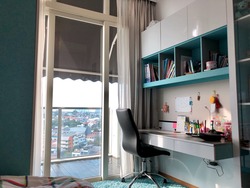 Vacanza @ East (D14), Condominium #168654352